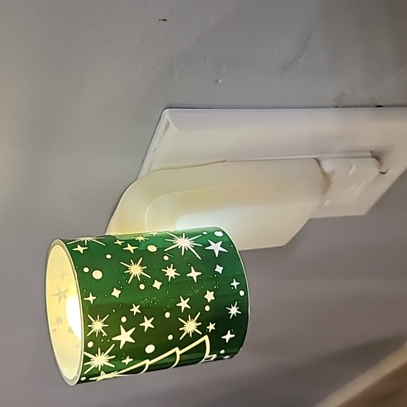 BATH & BODY WORKS Wallflower plug in - Picture 2 of 4